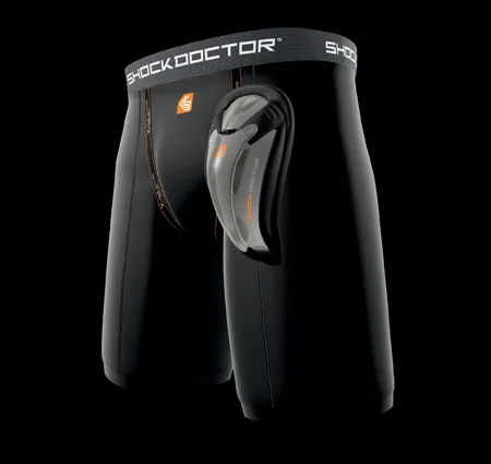 Short et coquille Shock Doctor Core Compression 221