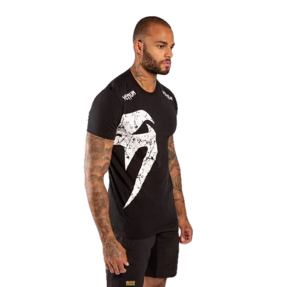 T-shirt Venum Giant, noir et blanc