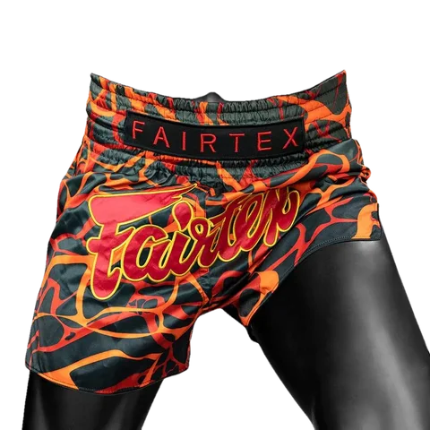 Short de boxe thaï Fairtex Magma, rouge